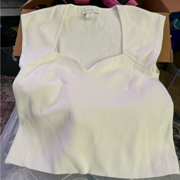 House of Harlow 1960|  cap sleeve ribbed crop top | Color: Cream | Size: M - Picture 2 of 8
